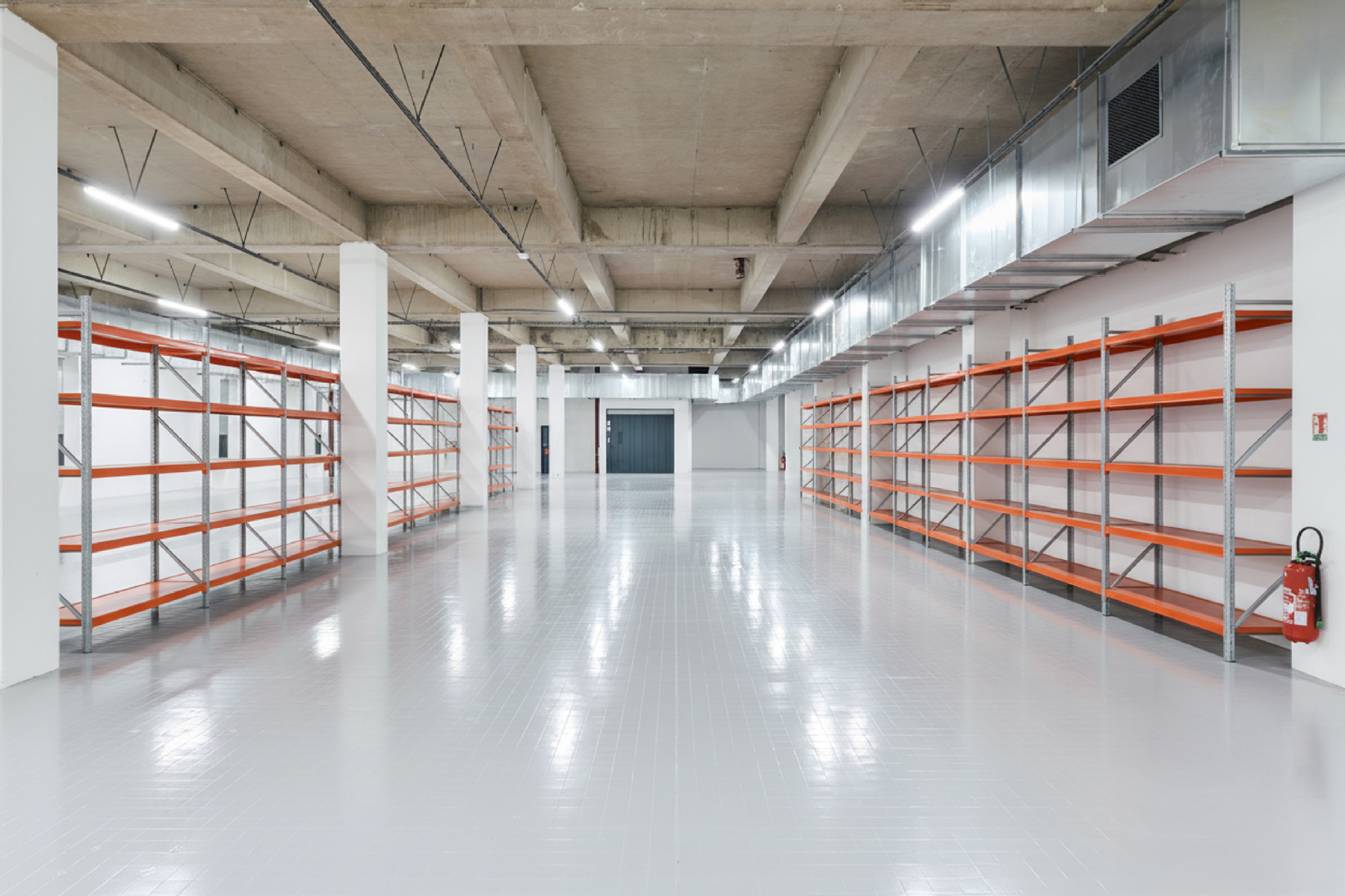 Entrepôt logistique 950 m² à Montreuil